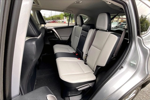 2017 Toyota RAV4 Hybrid Limited