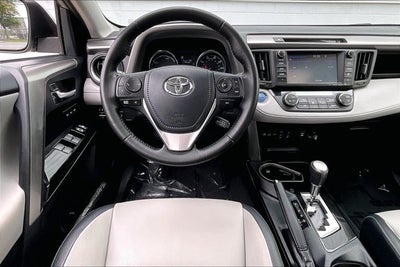 2017 Toyota RAV4 Hybrid Limited