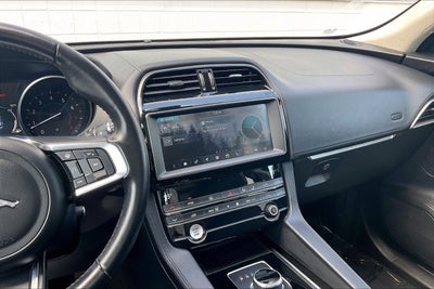 2020 Jaguar F-PACE 30t Prestige