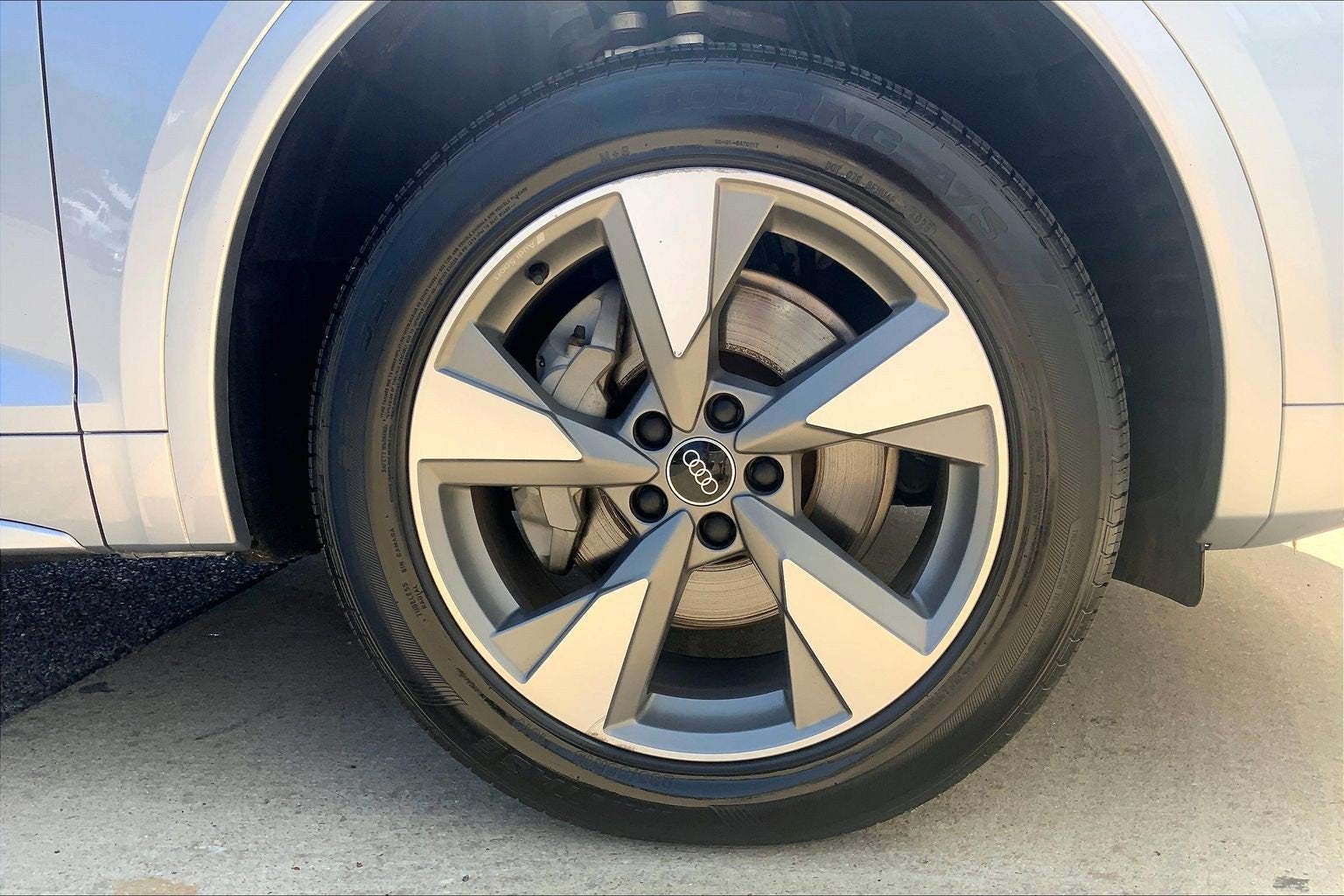 2023 Audi Q5 Premium