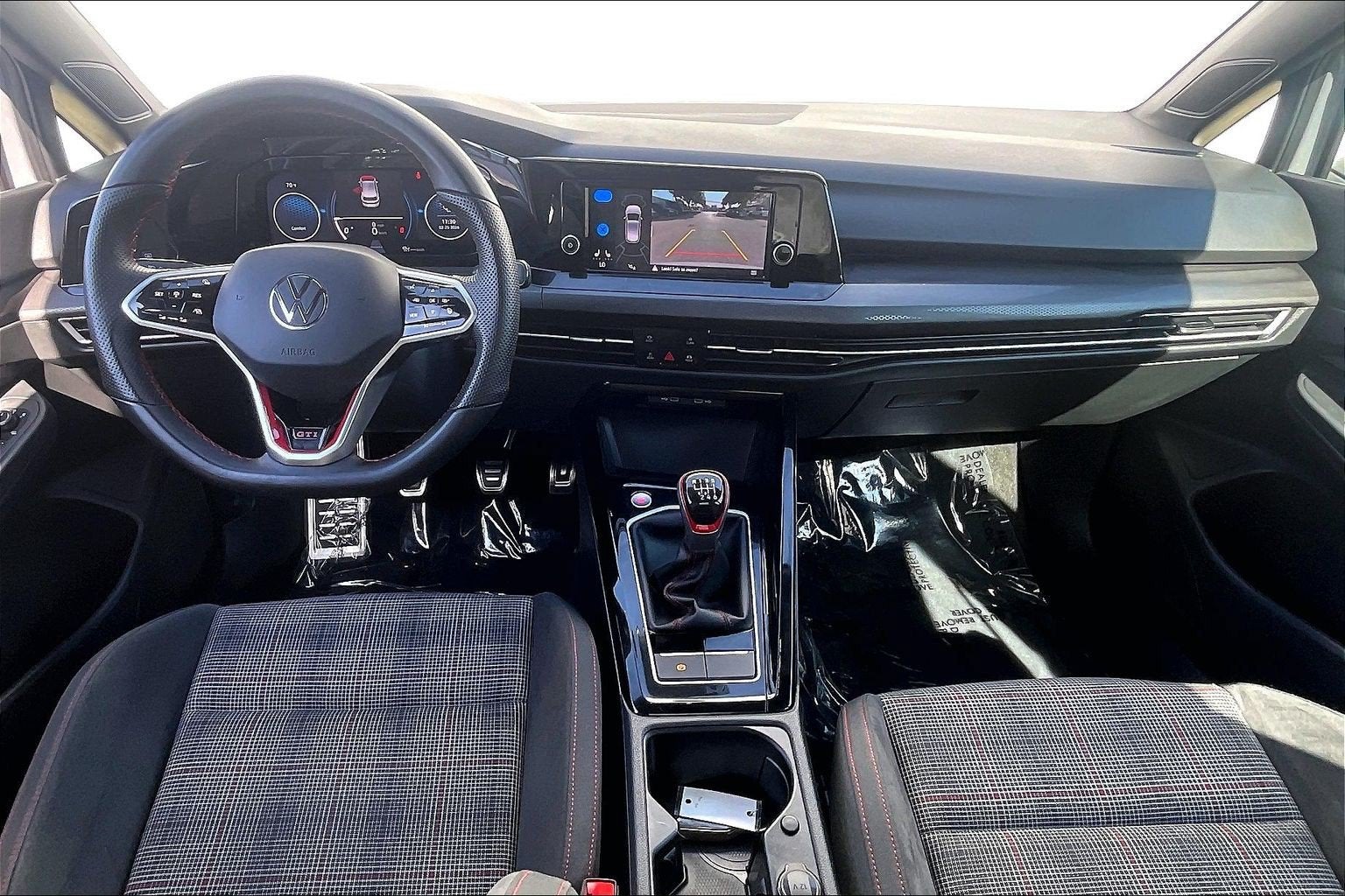 2024 Volkswagen Golf GTI 380 S