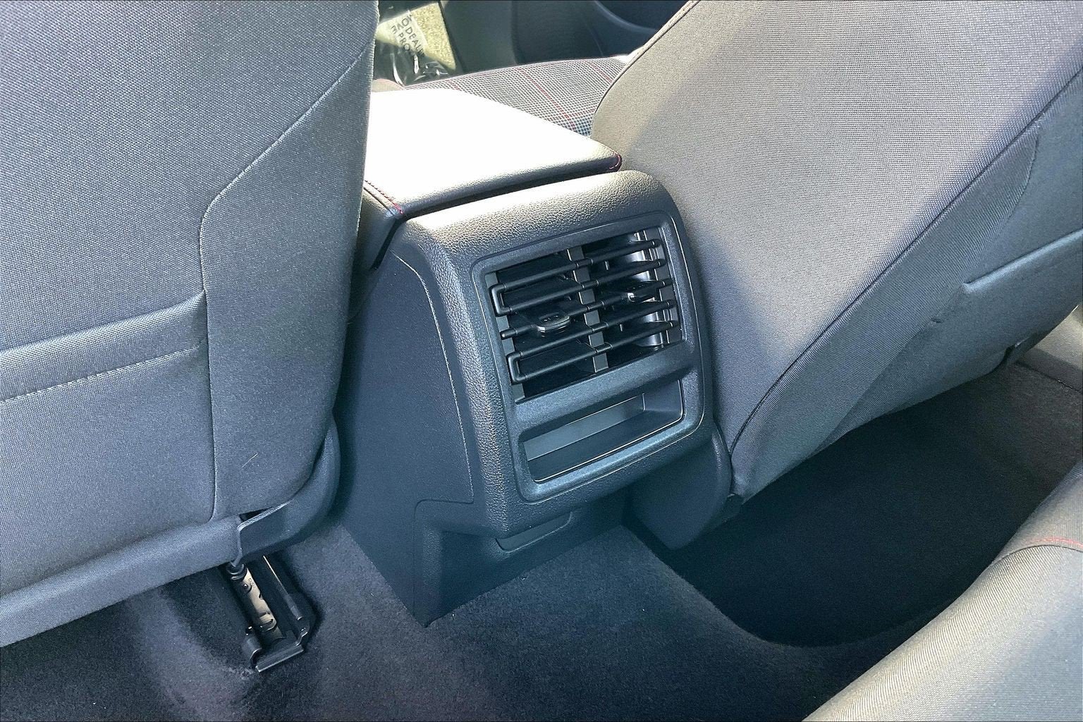 2024 Volkswagen Golf GTI 380 S