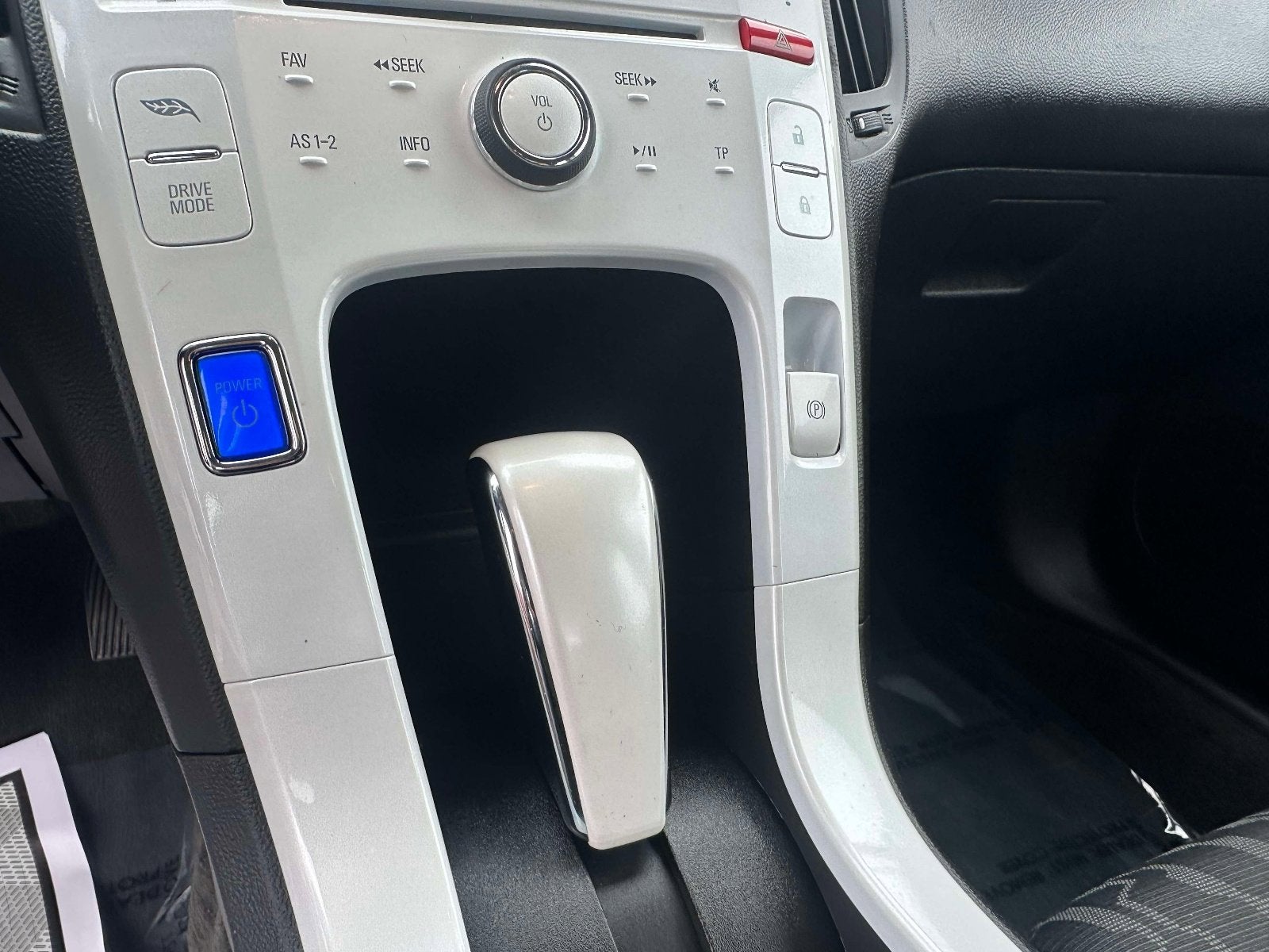 2013 Chevrolet Volt Base