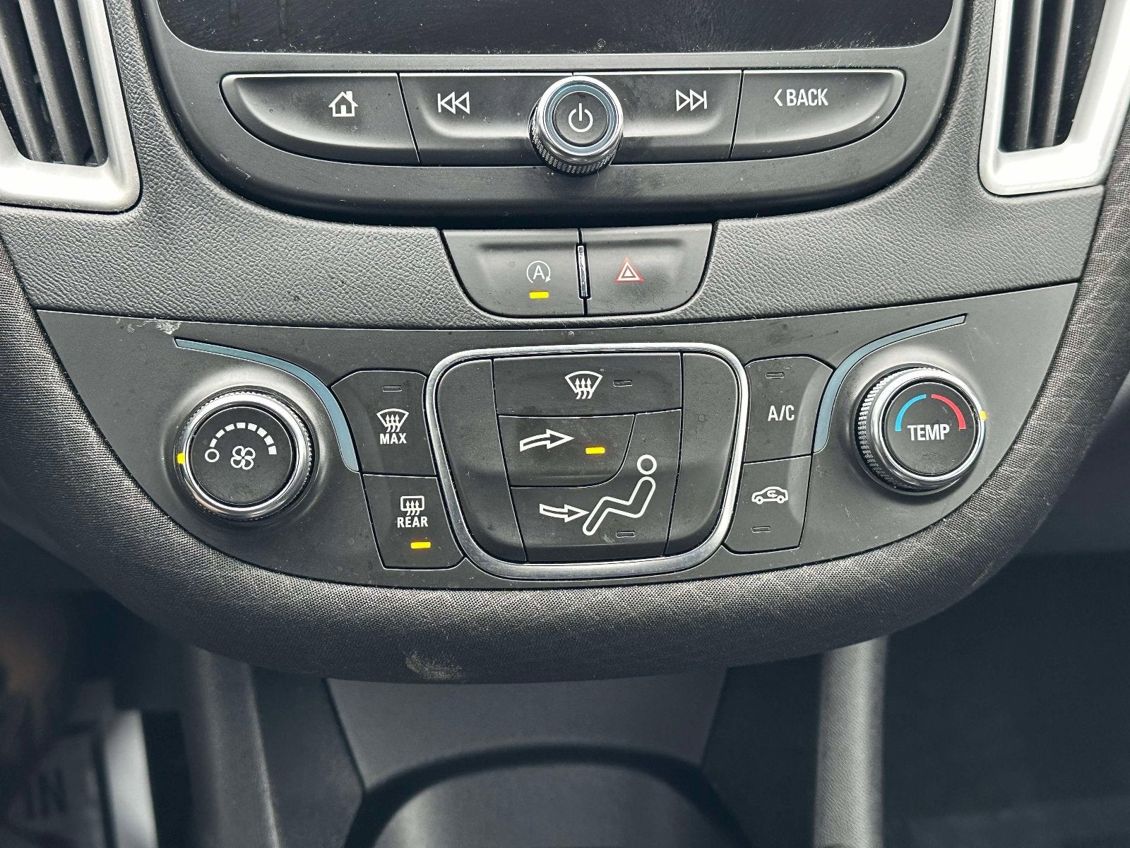 2022 Chevrolet Malibu LS