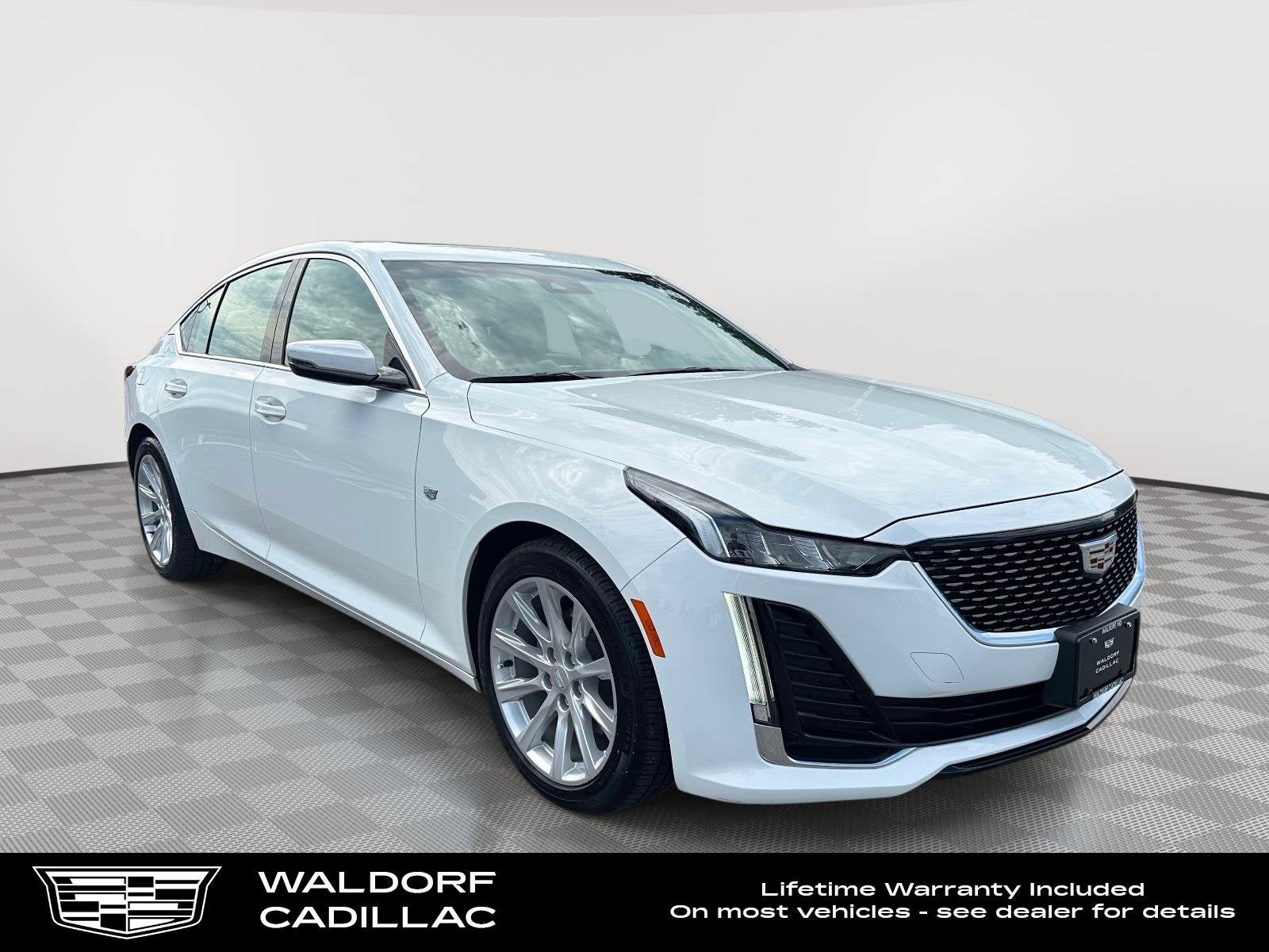 2023 Cadillac CT5 Luxury