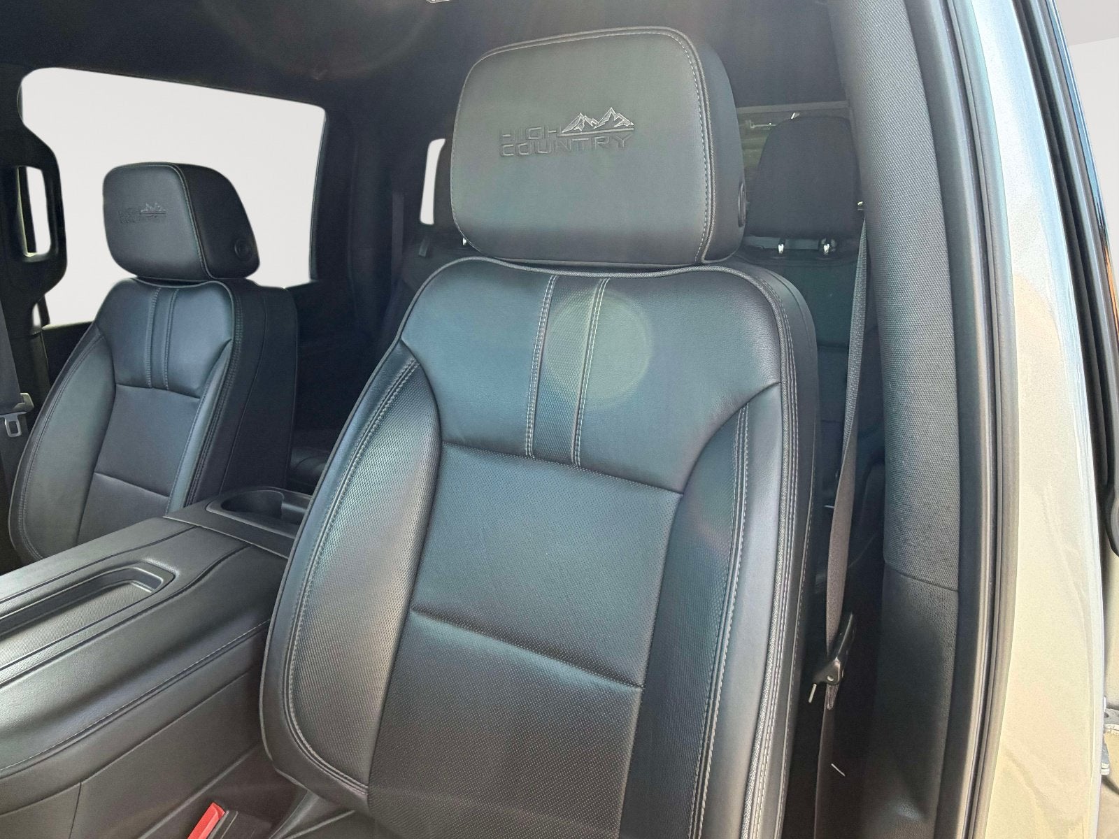 2022 Chevrolet Silverado 3500 HD High Country