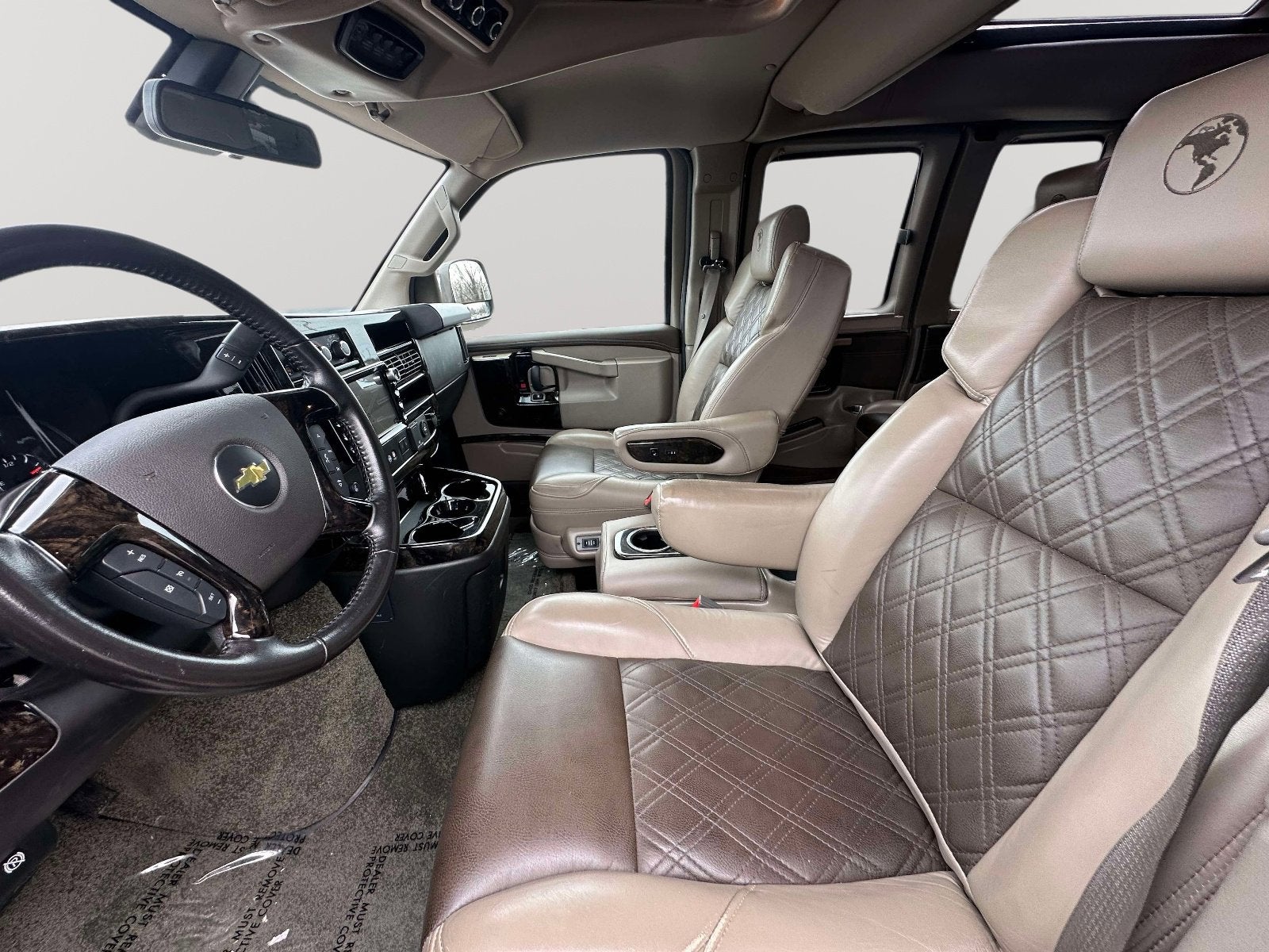 2022 Chevrolet Express Cargo 2500 WT