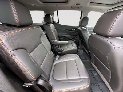 2022 GMC Acadia AT4