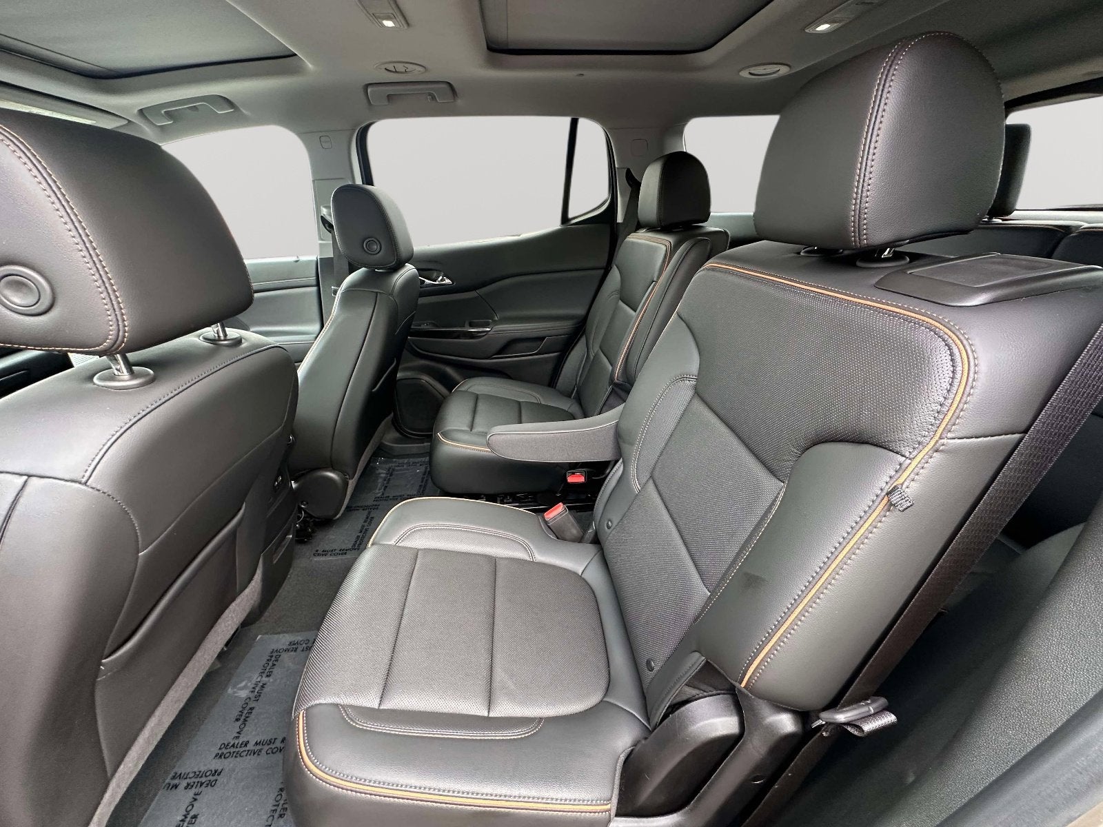 2022 GMC Acadia AT4
