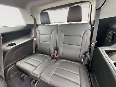 2022 GMC Acadia AT4
