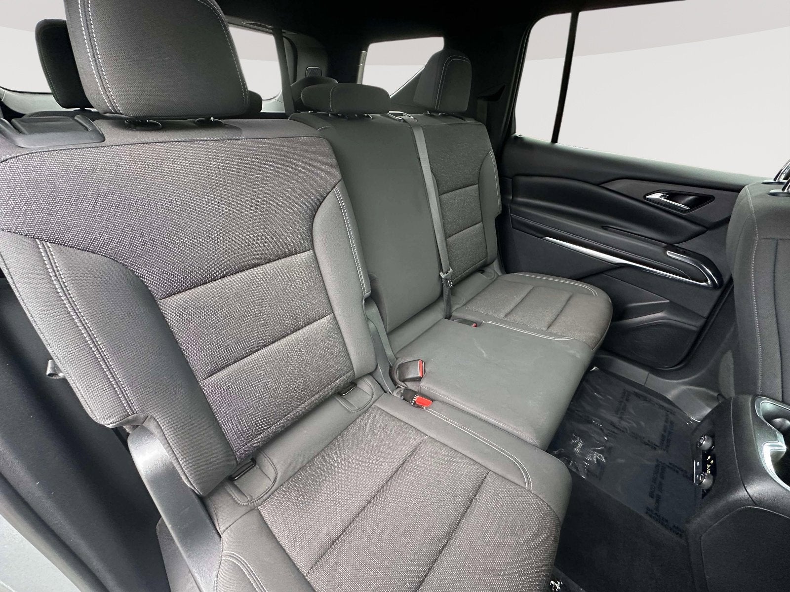 2024 Chevrolet Traverse LS