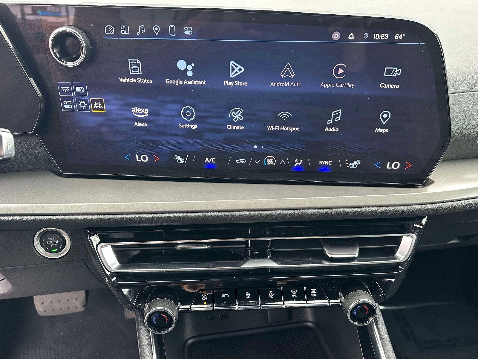 2024 Chevrolet Traverse LS