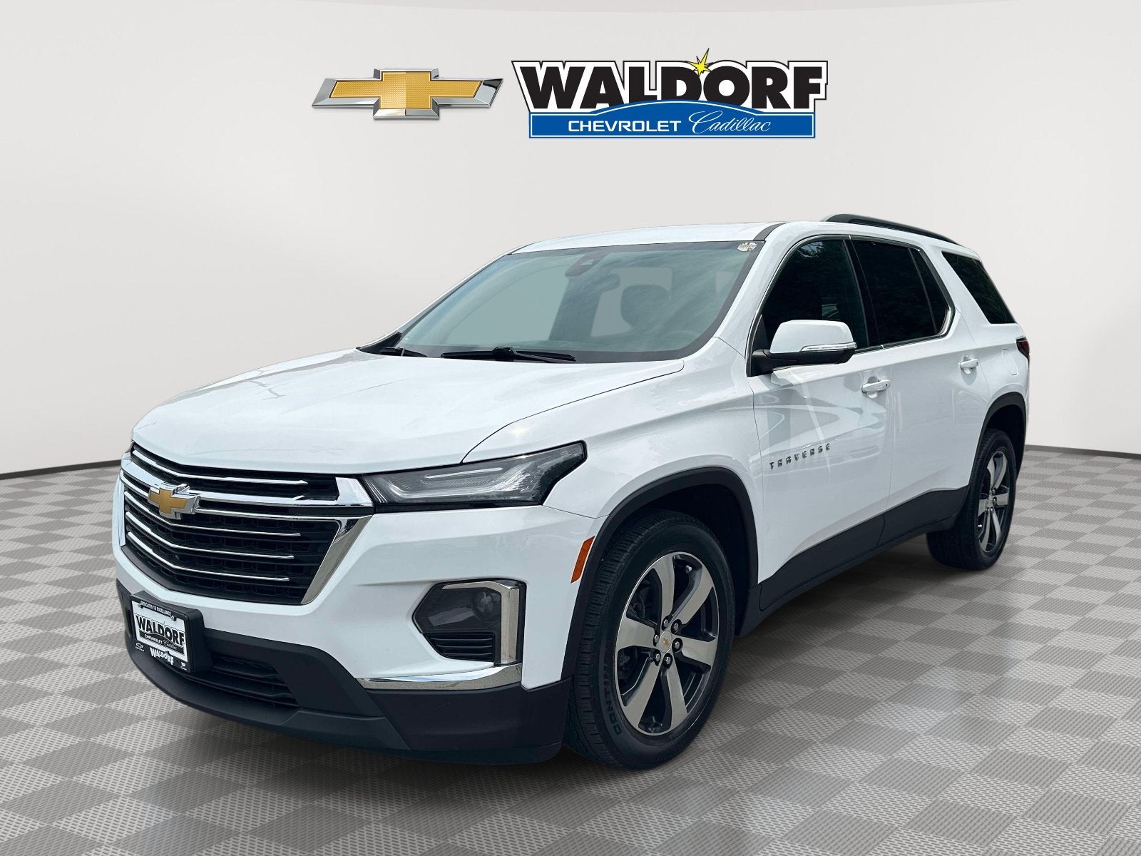 2023 Chevrolet Traverse LT Leather