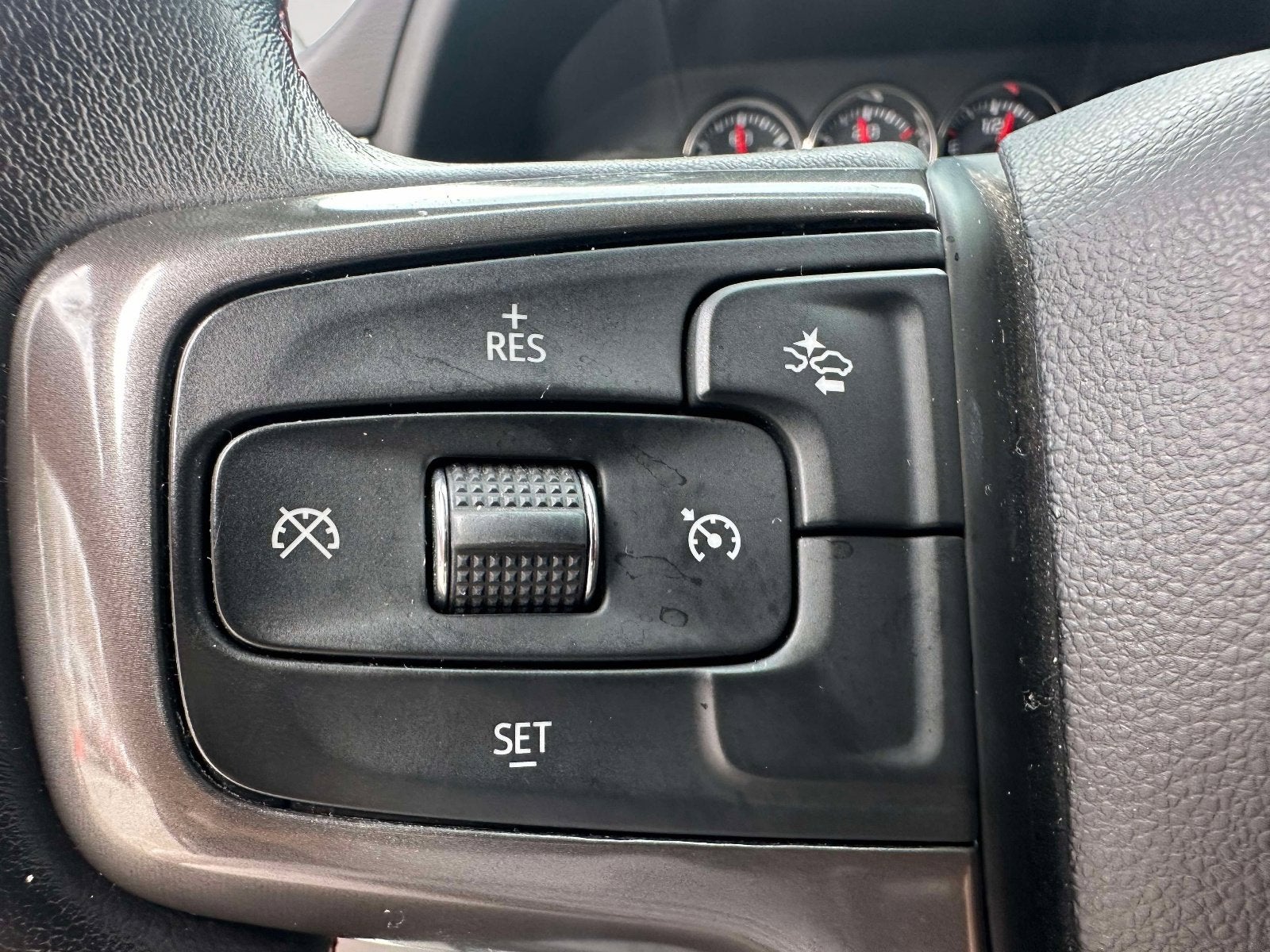 2021 Chevrolet Suburban RST