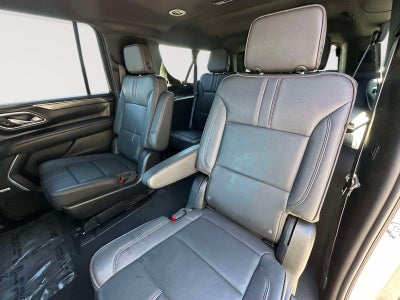 2023 Chevrolet Suburban RST