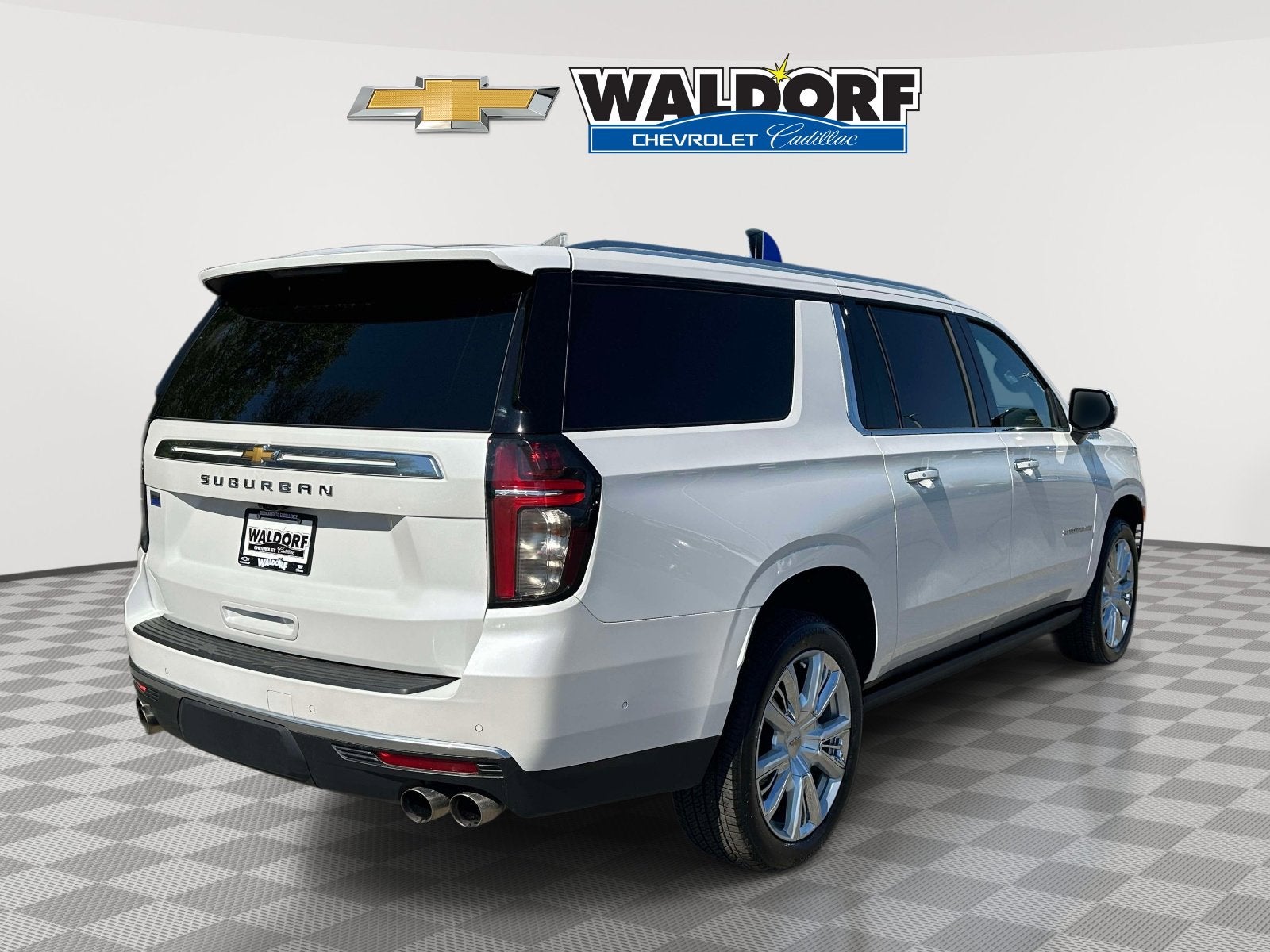 2023 Chevrolet Suburban High Country