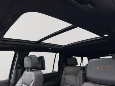 2023 Chevrolet Suburban High Country