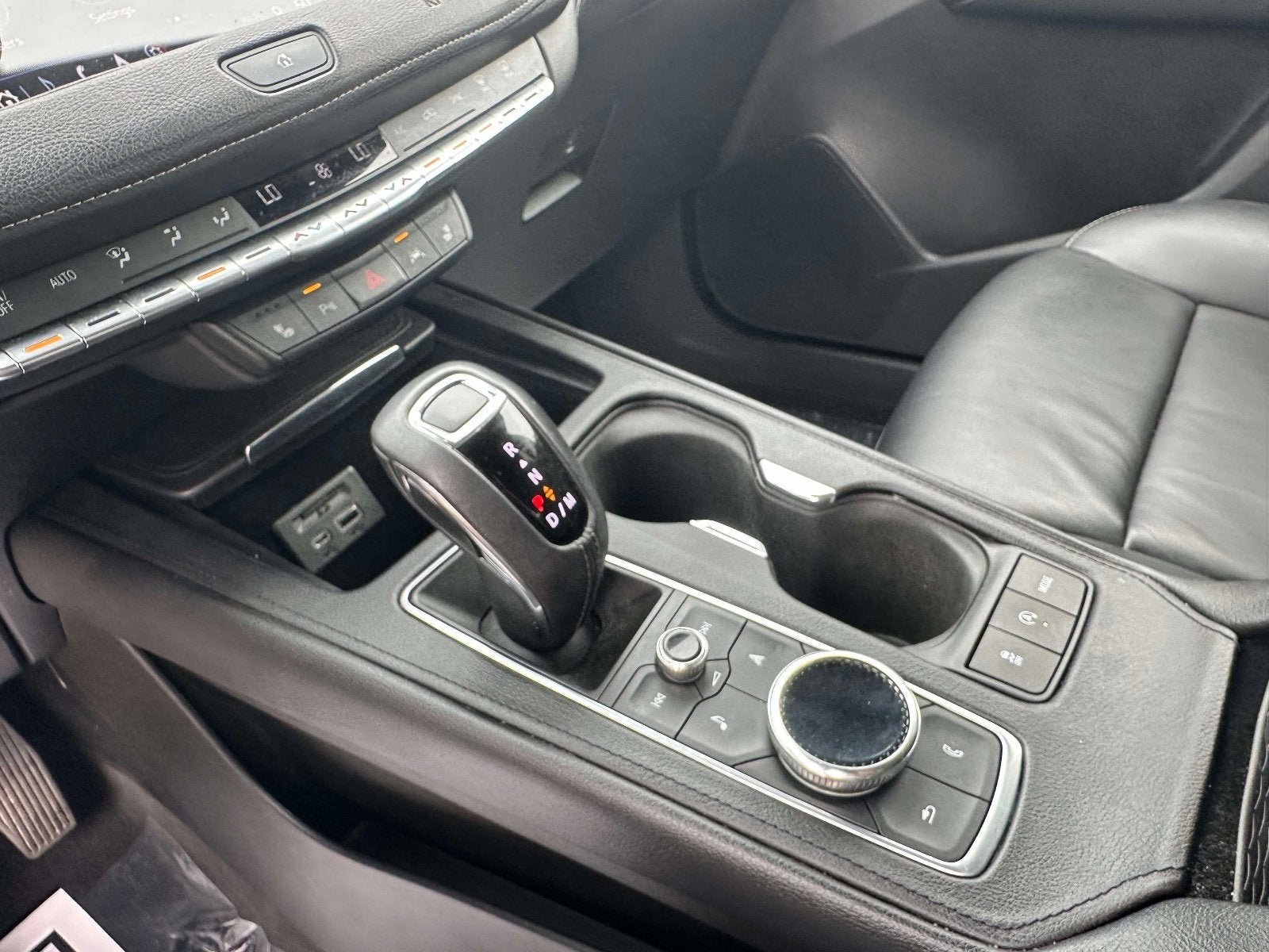 2019 Cadillac XT4 AWD Premium Luxury