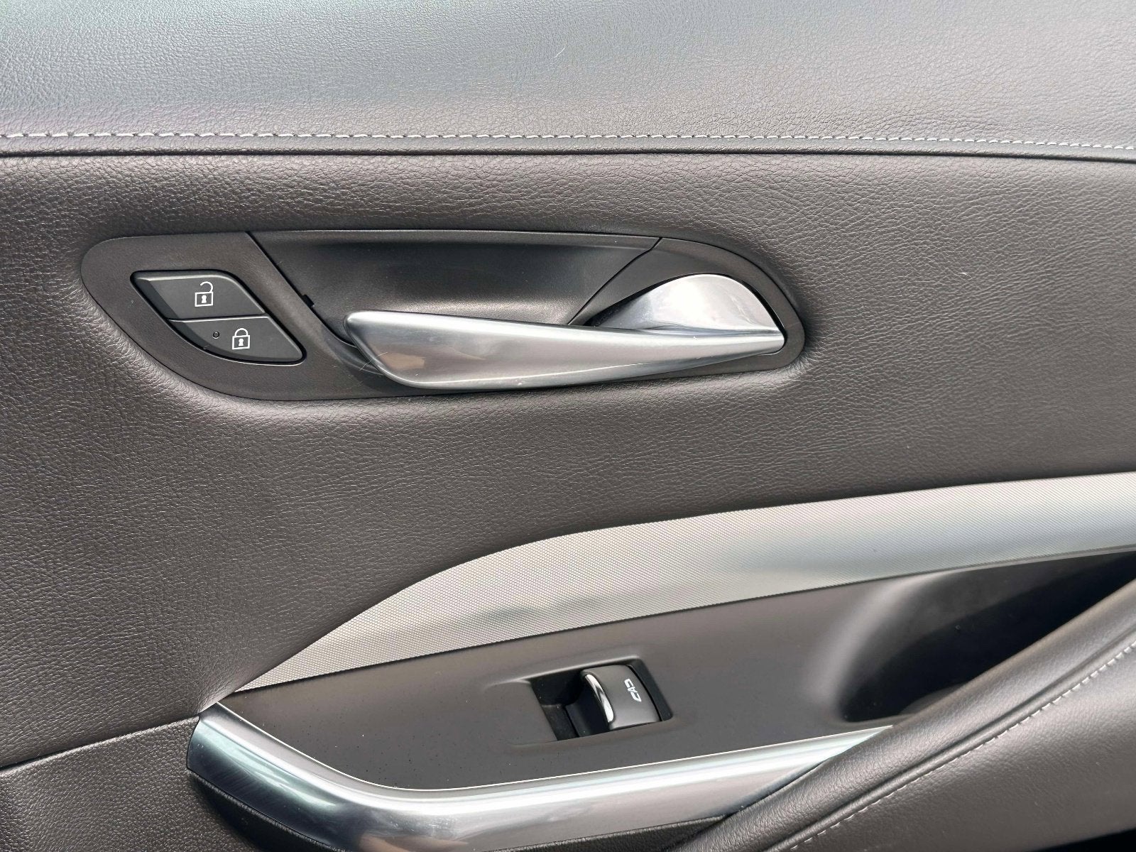 2019 Cadillac XT4 AWD Premium Luxury