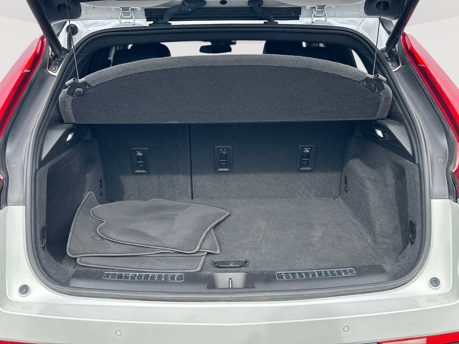 2019 Cadillac XT4 AWD Premium Luxury