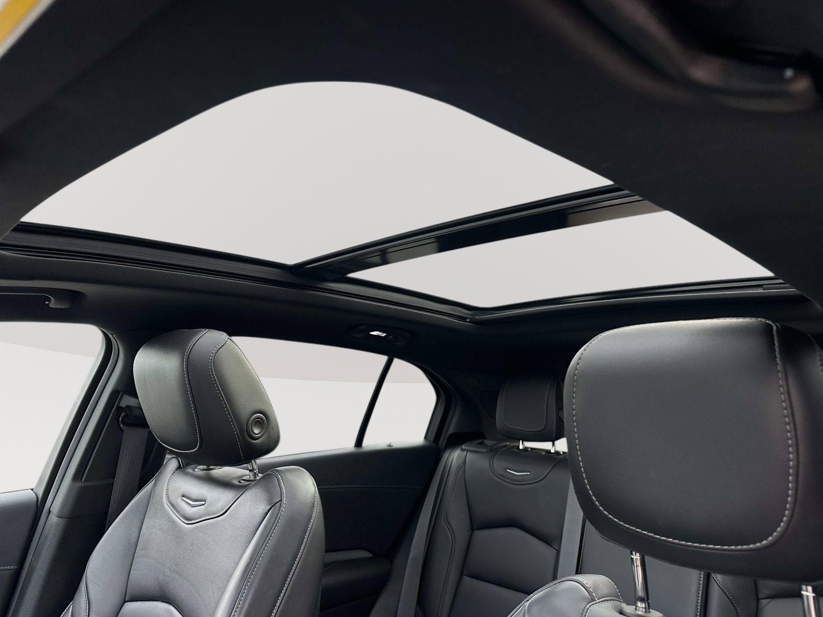 2019 Cadillac XT4 AWD Premium Luxury