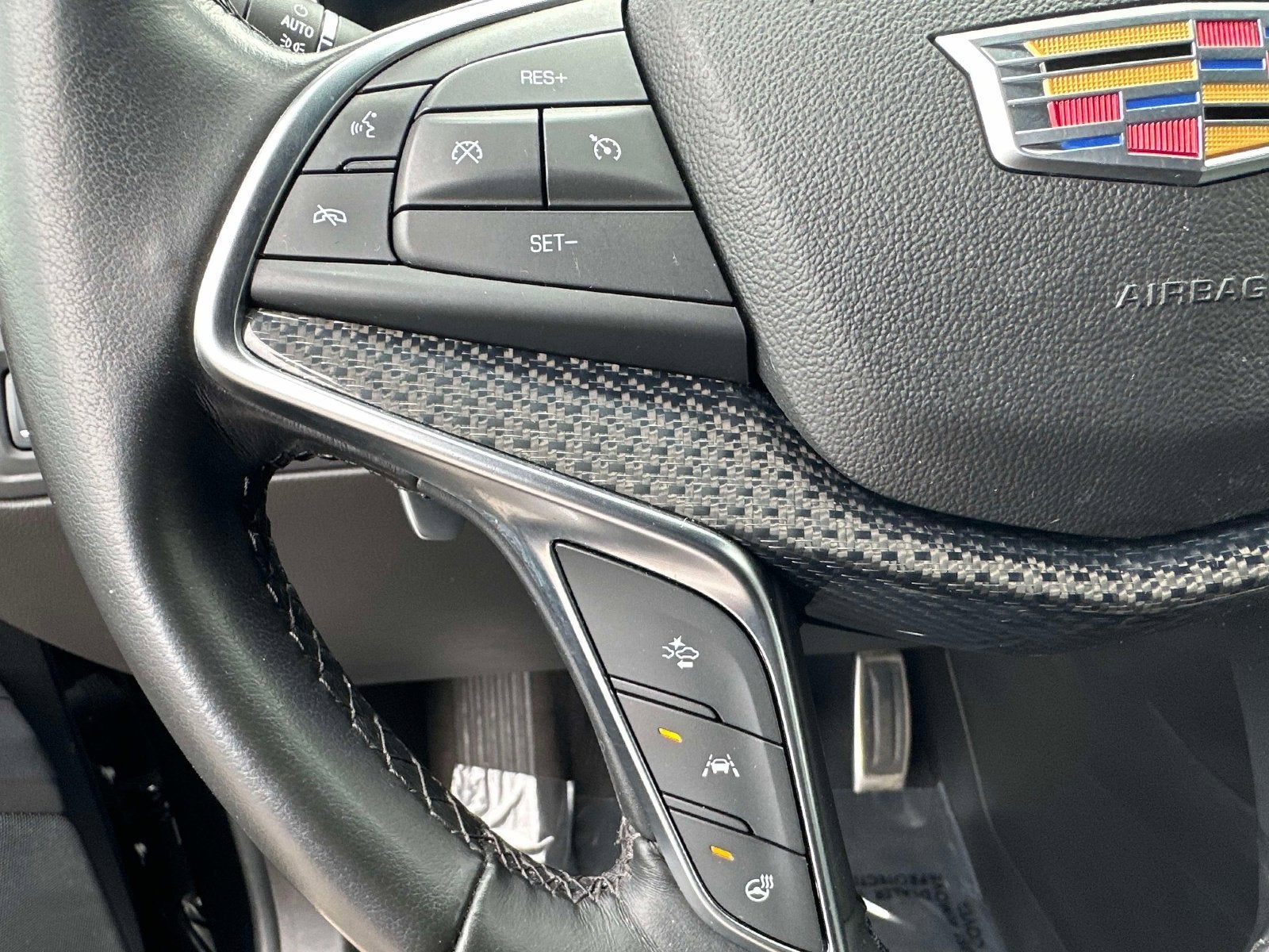 2022 Cadillac XT5 Sport