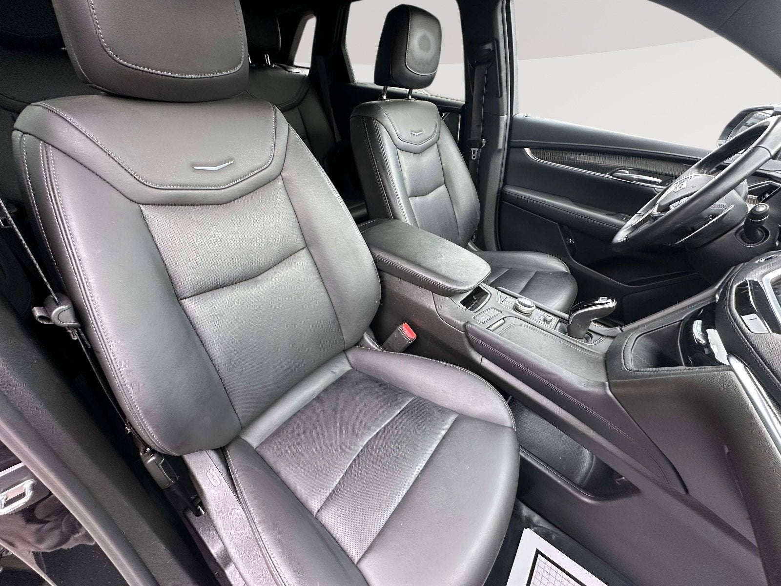 2022 Cadillac XT5 Sport