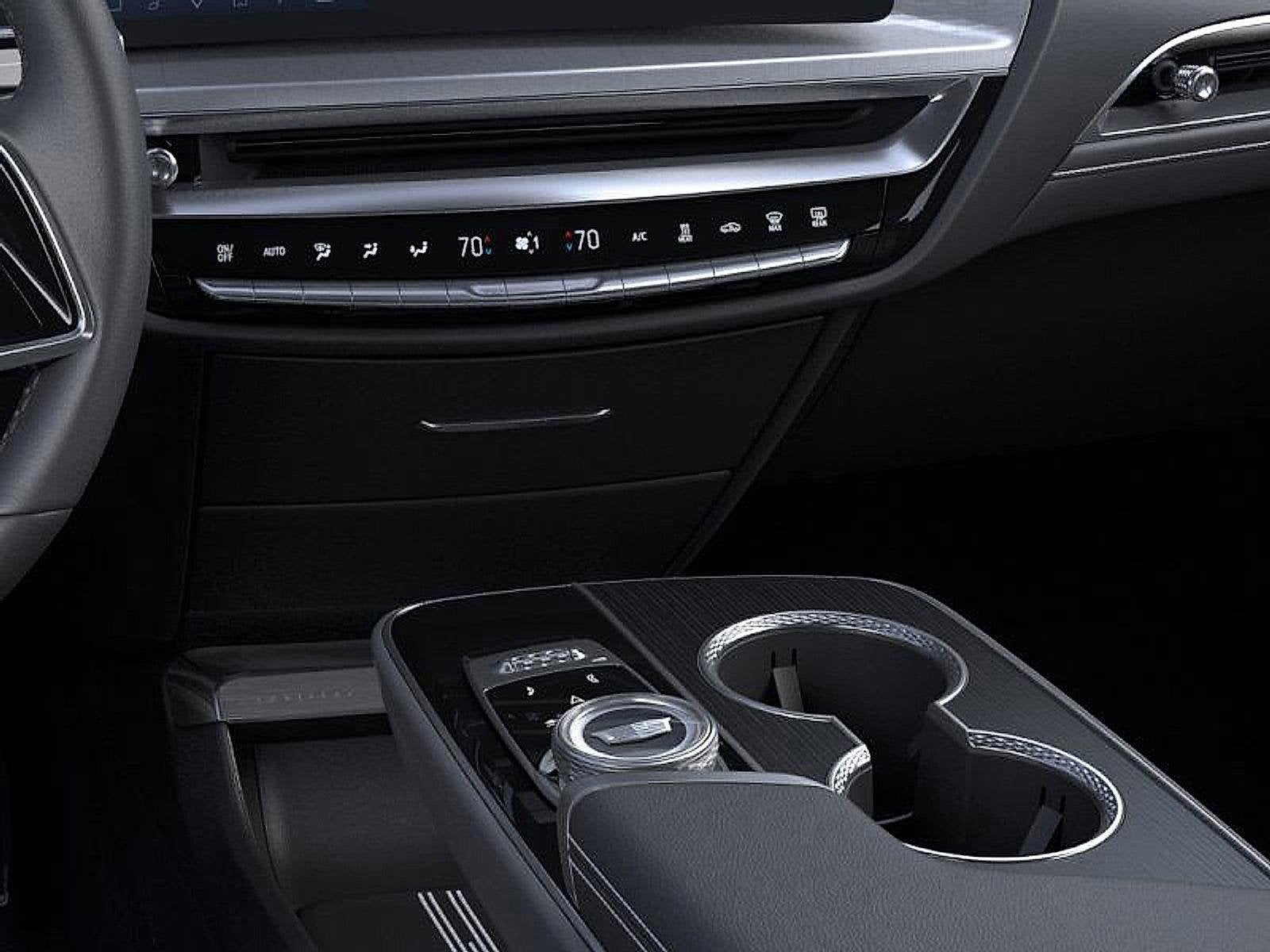 2025 Cadillac LYRIQ Luxury 1