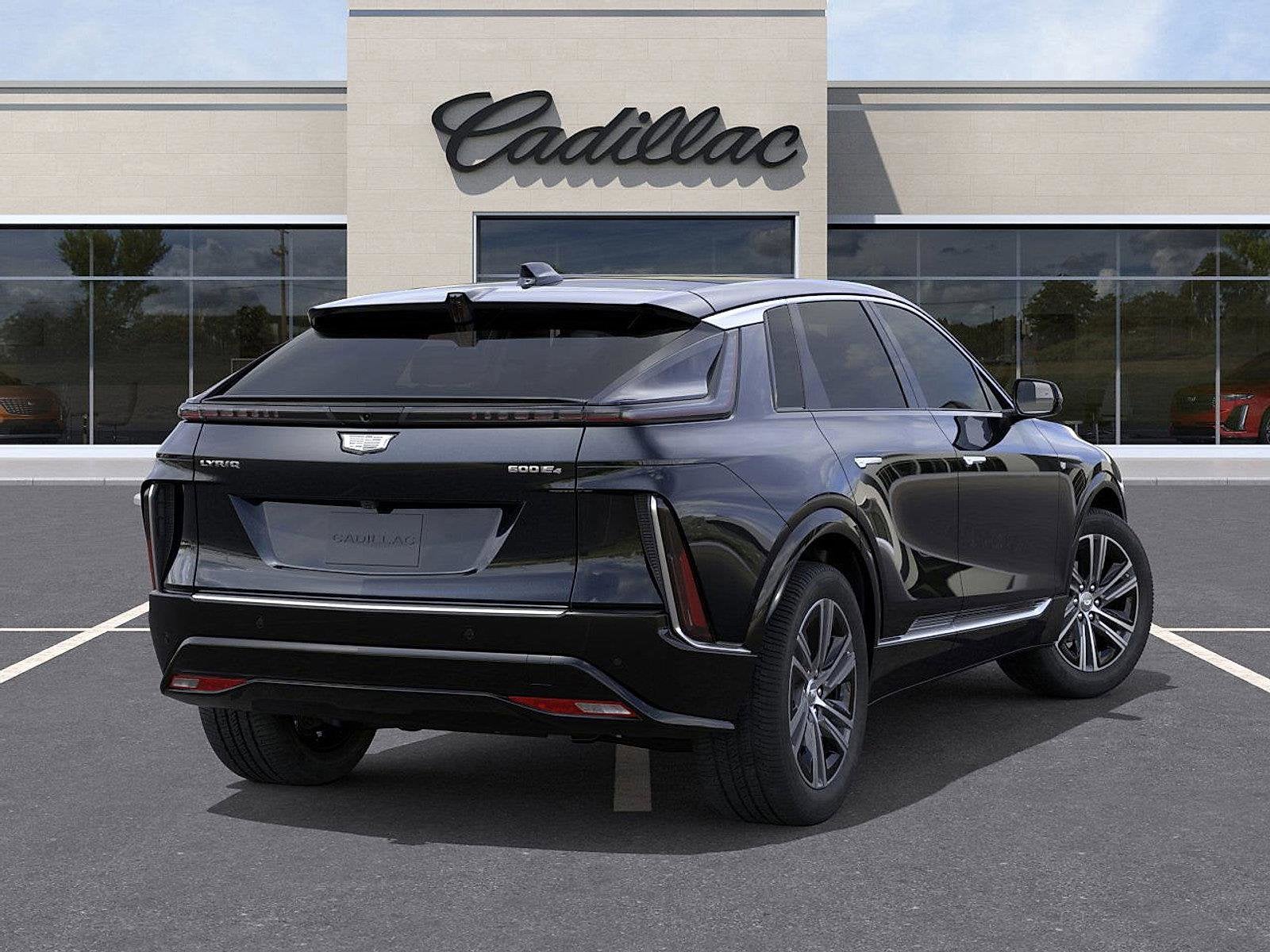 2025 Cadillac LYRIQ Luxury 2