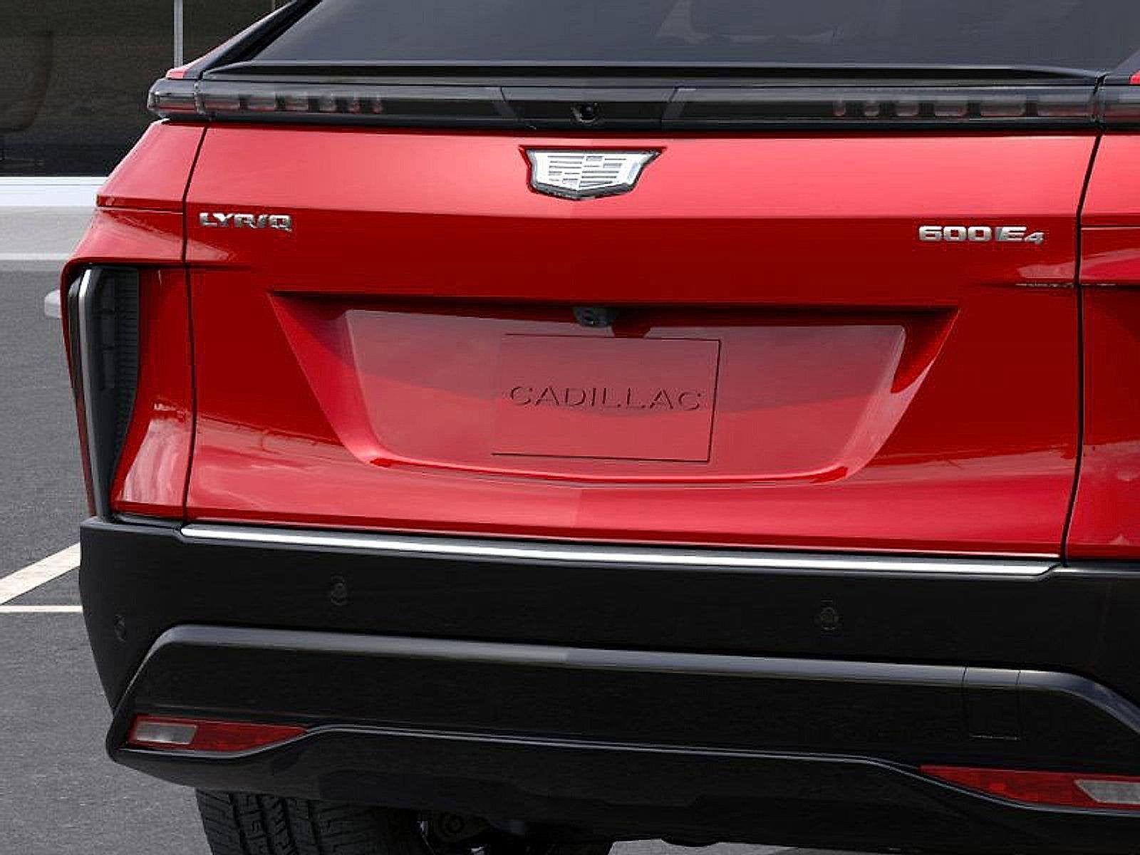 2025 Cadillac LYRIQ Luxury 2