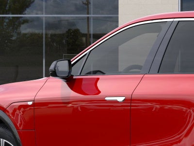 2025 Cadillac LYRIQ Luxury 2