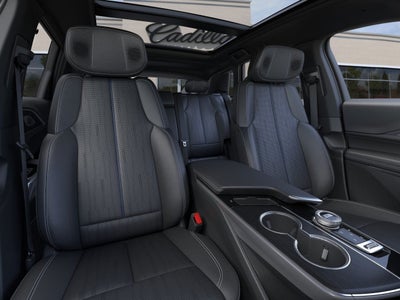 2025 Cadillac LYRIQ Luxury 2