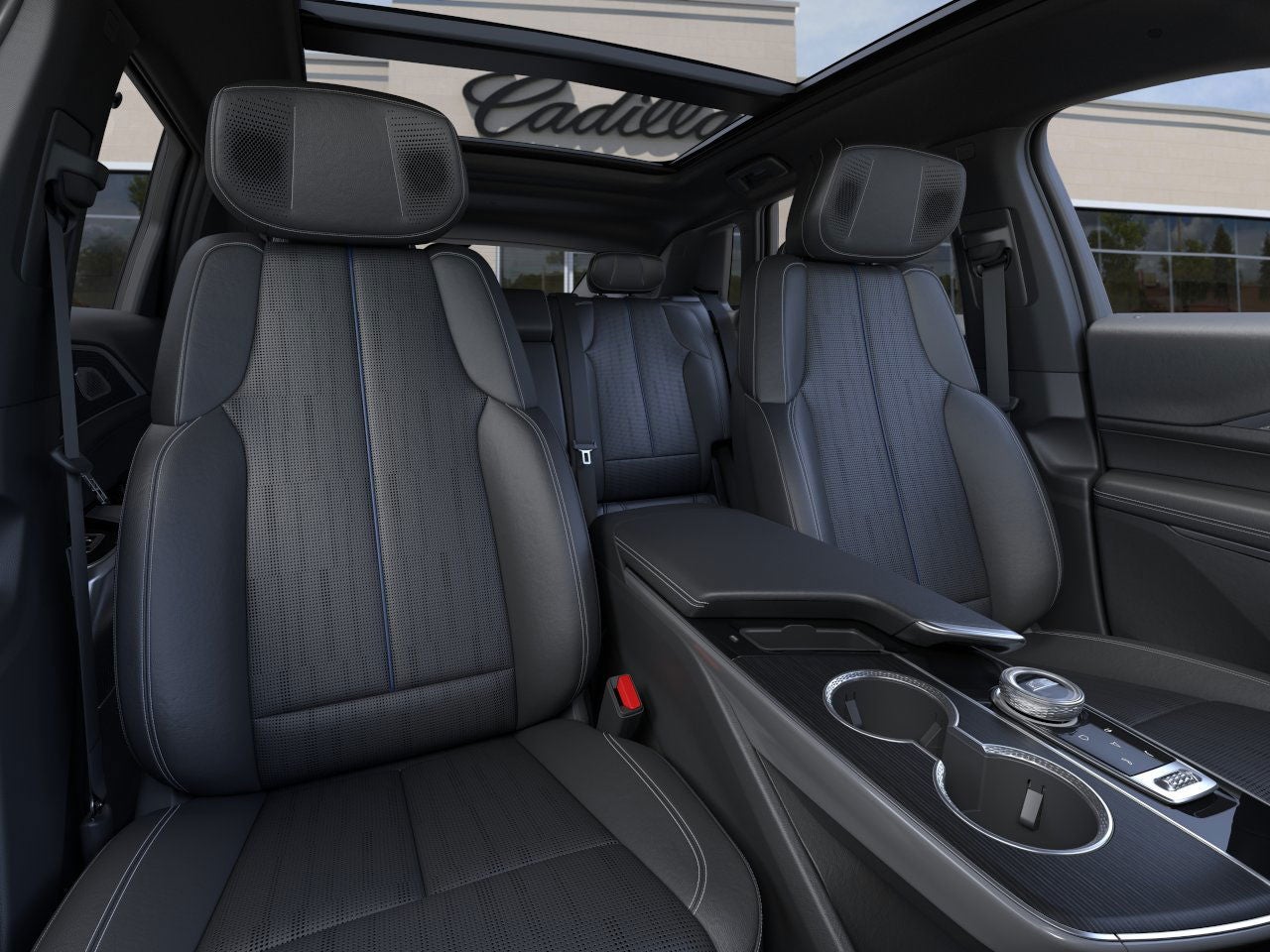 2025 Cadillac LYRIQ Luxury 2