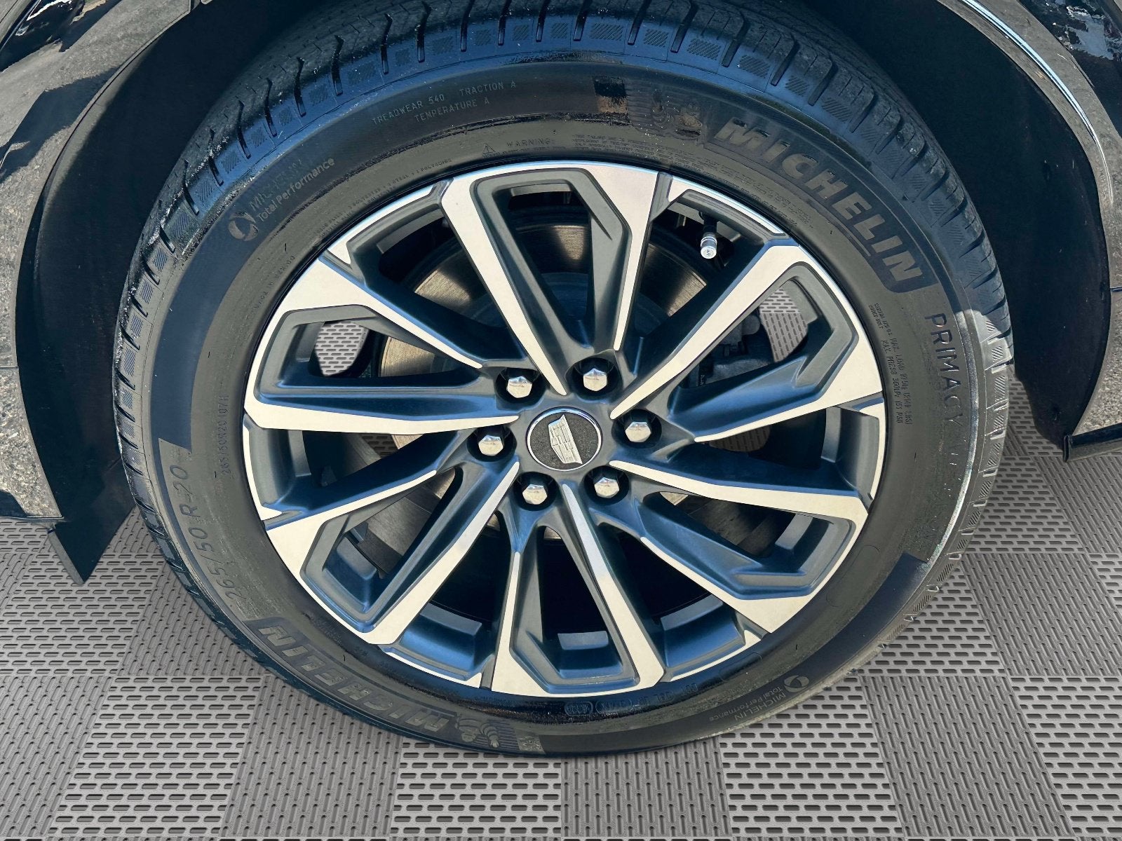 2024 Cadillac LYRIQ Sport 1