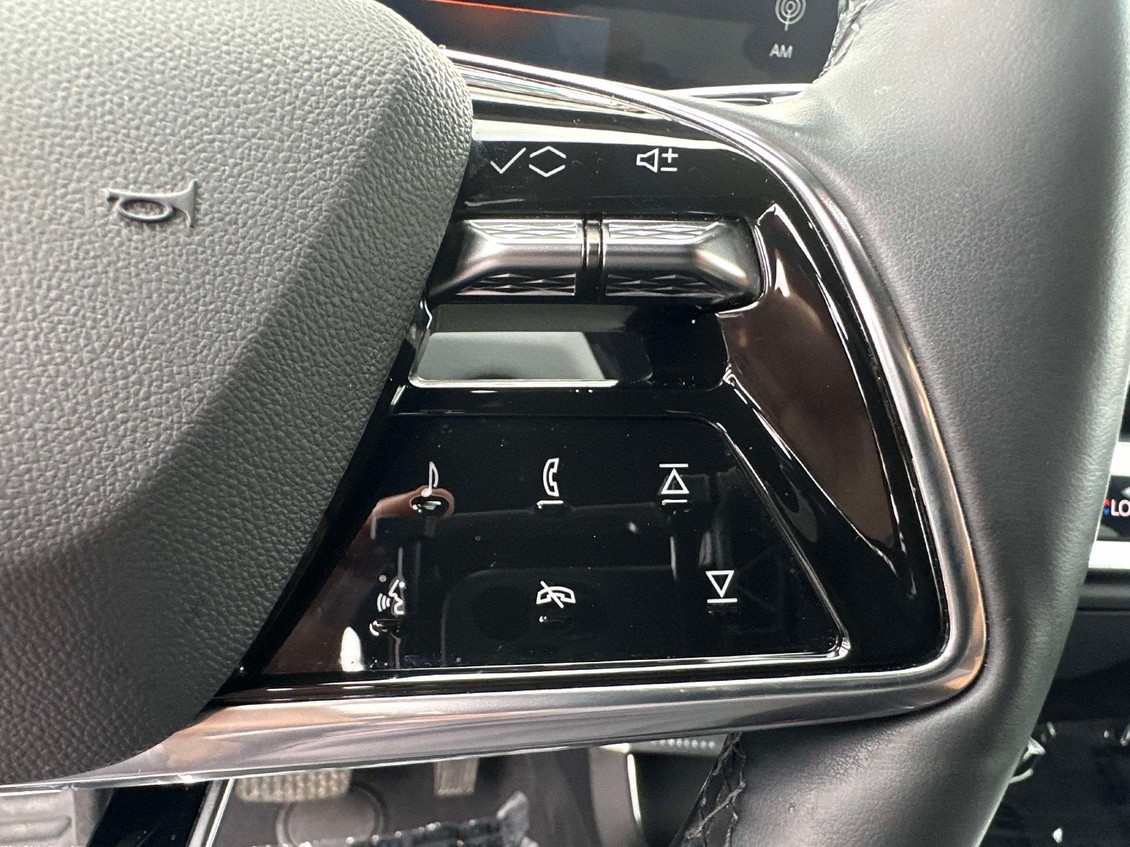 2024 Cadillac LYRIQ Sport 1