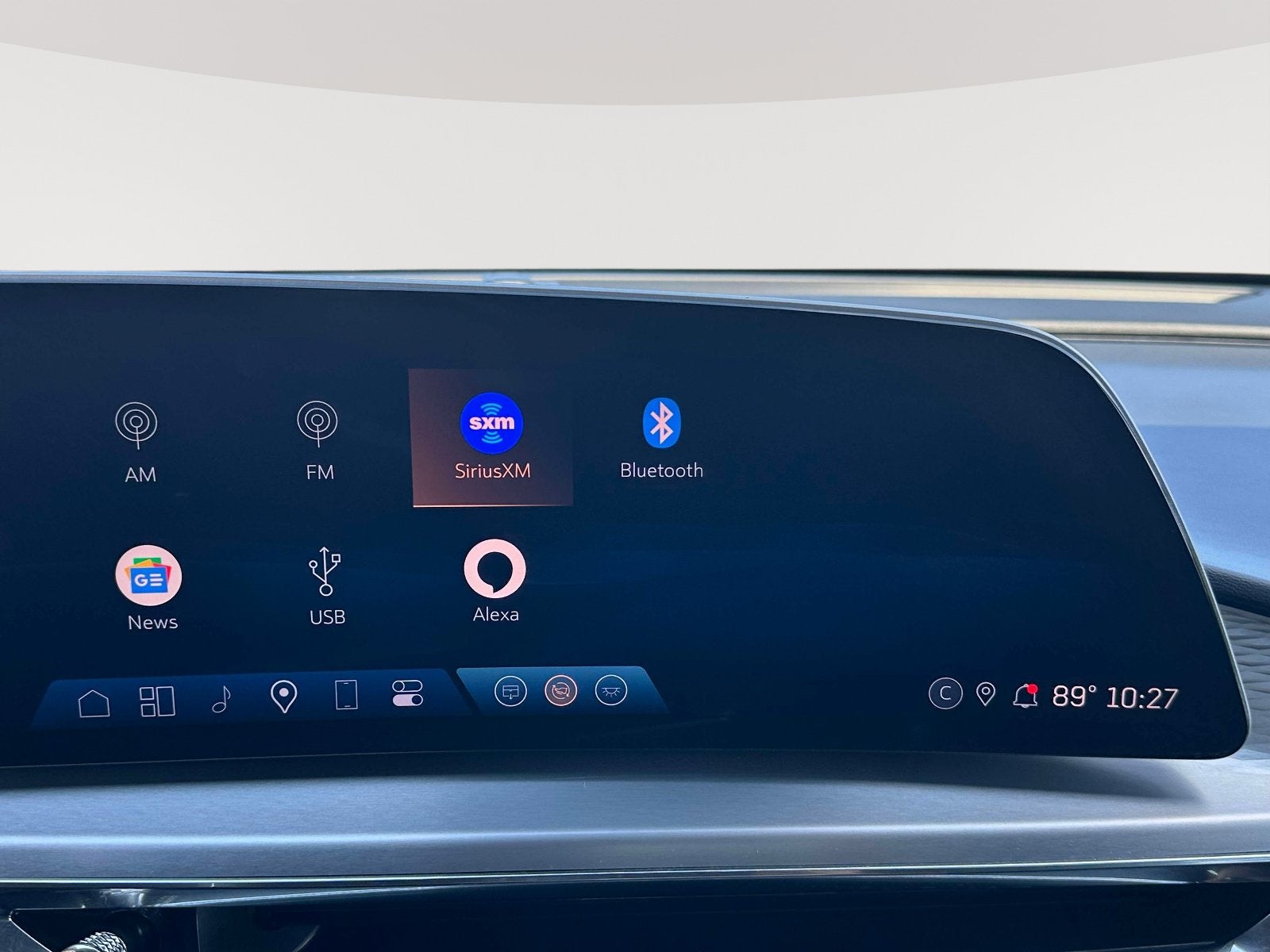 2024 Cadillac LYRIQ Sport 2
