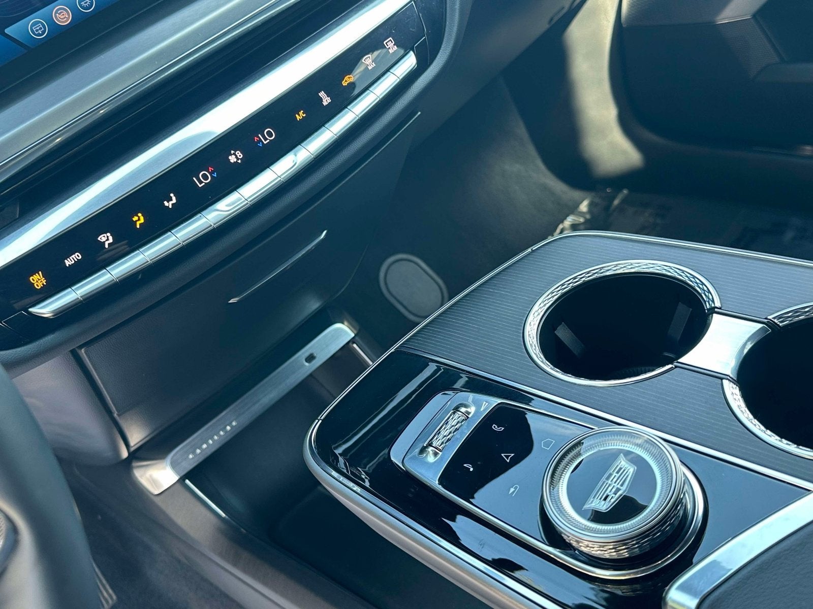 2024 Cadillac LYRIQ Sport 2