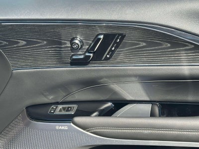 2024 Cadillac LYRIQ Sport 2