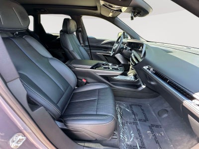 2024 Cadillac LYRIQ Sport 2