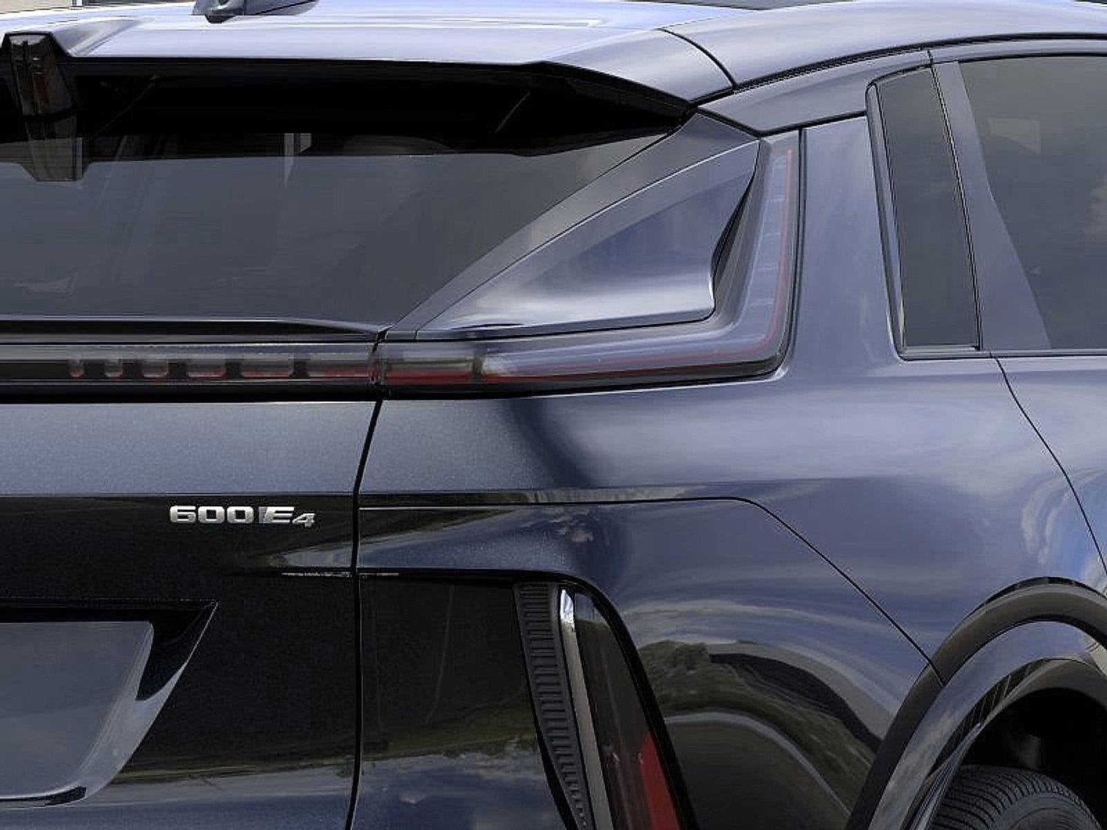 2025 Cadillac LYRIQ Sport 2