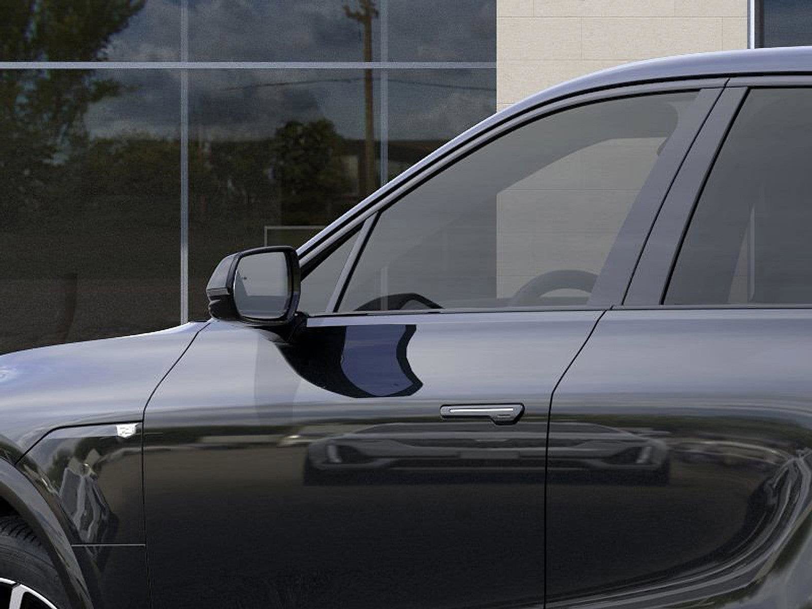 2025 Cadillac LYRIQ Sport 2