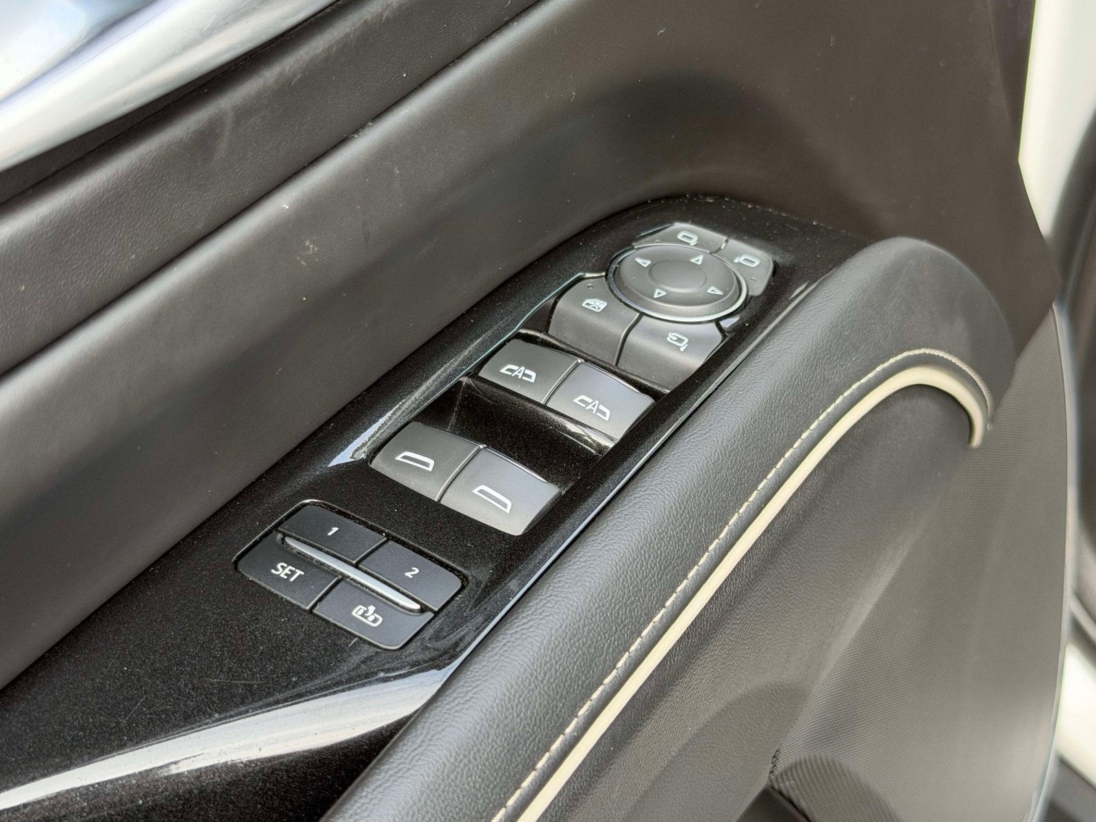 2023 Cadillac Escalade 4WD Sport Platinum