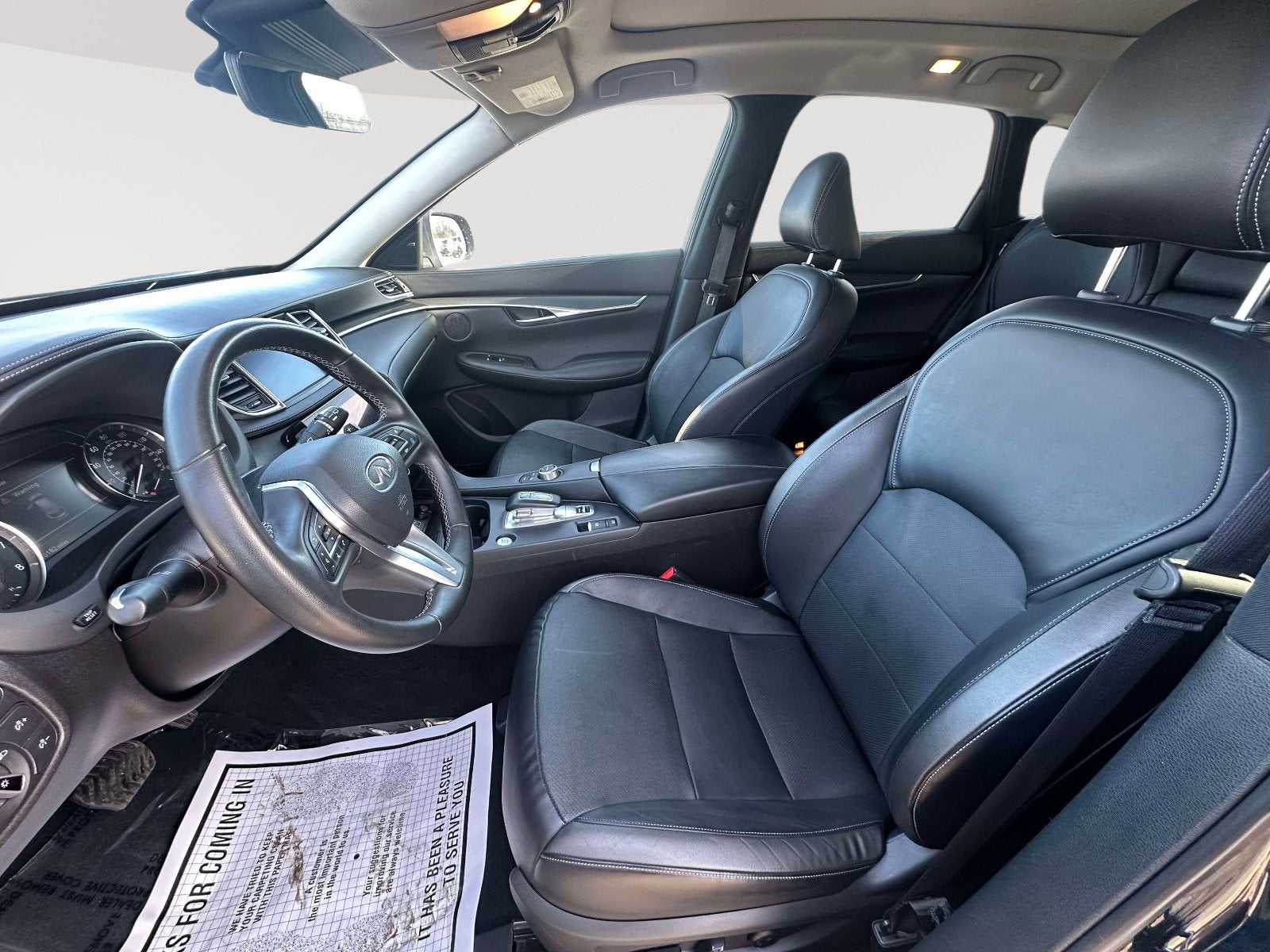 2024 INFINITI QX50 LUXE