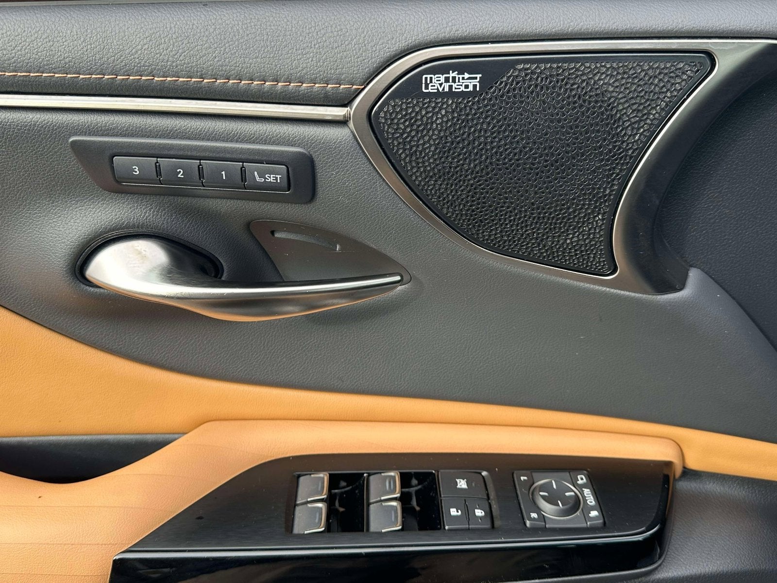 2022 Lexus ES ES 350 Ultra Luxury