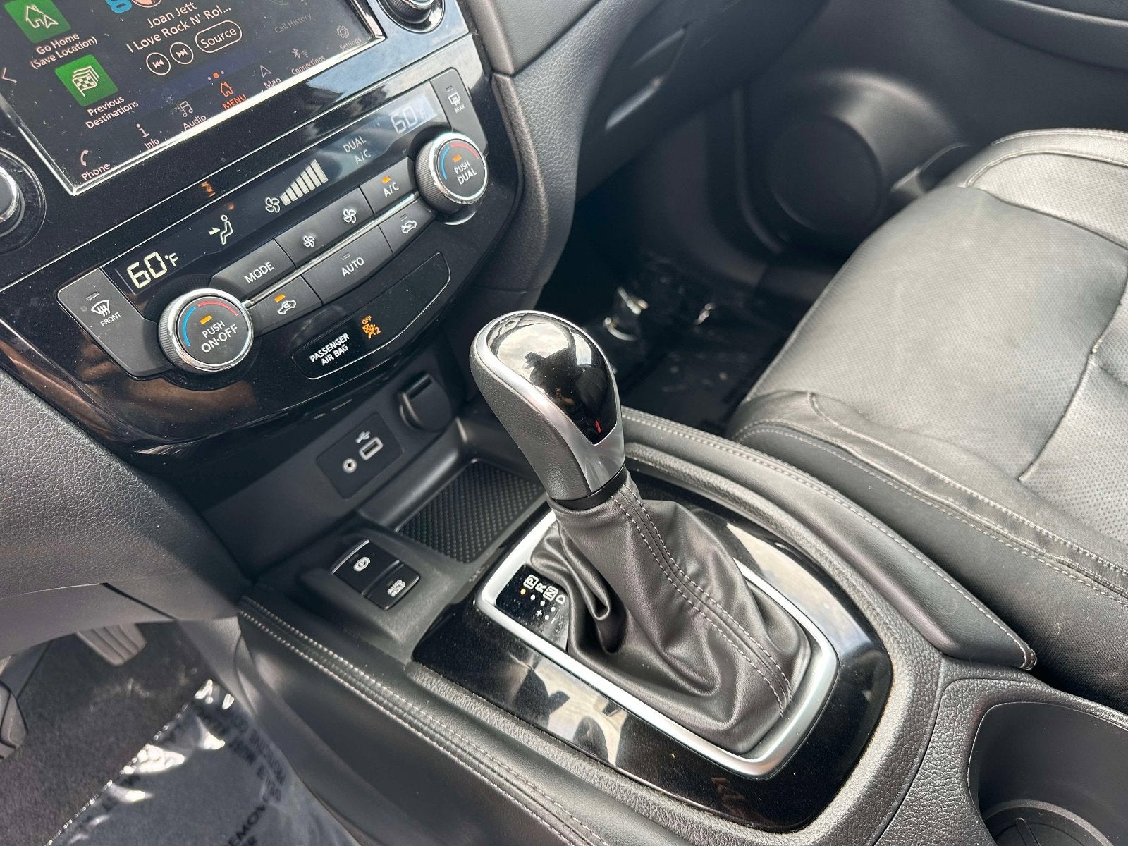 2020 Nissan Rogue SL