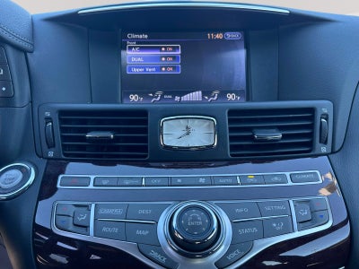 2017 INFINITI Q70 3.7