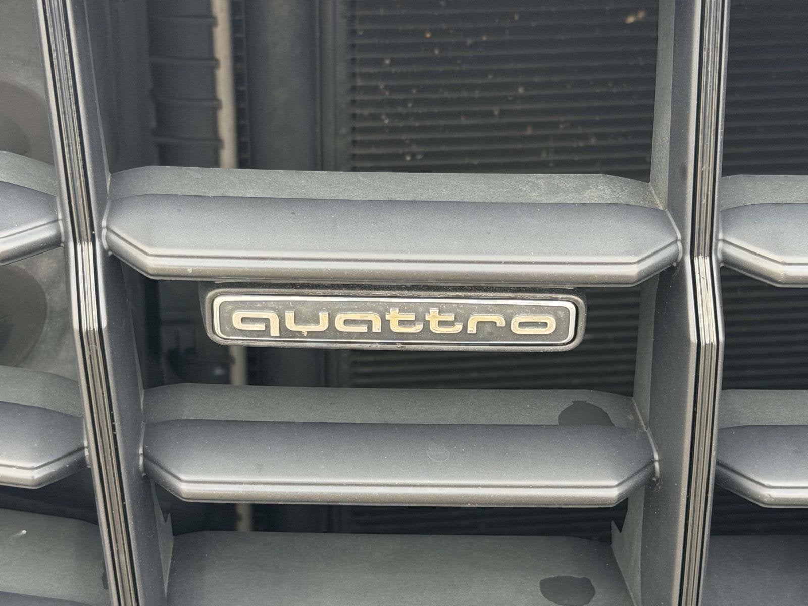 2019 Audi Q8 Premium Plus