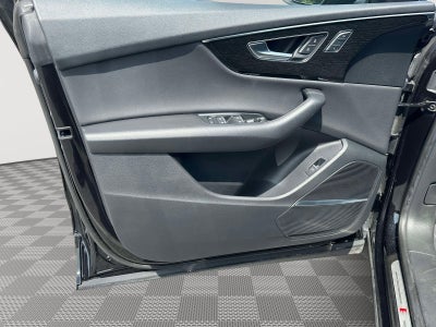 2020 Audi Q8 Premium Plus