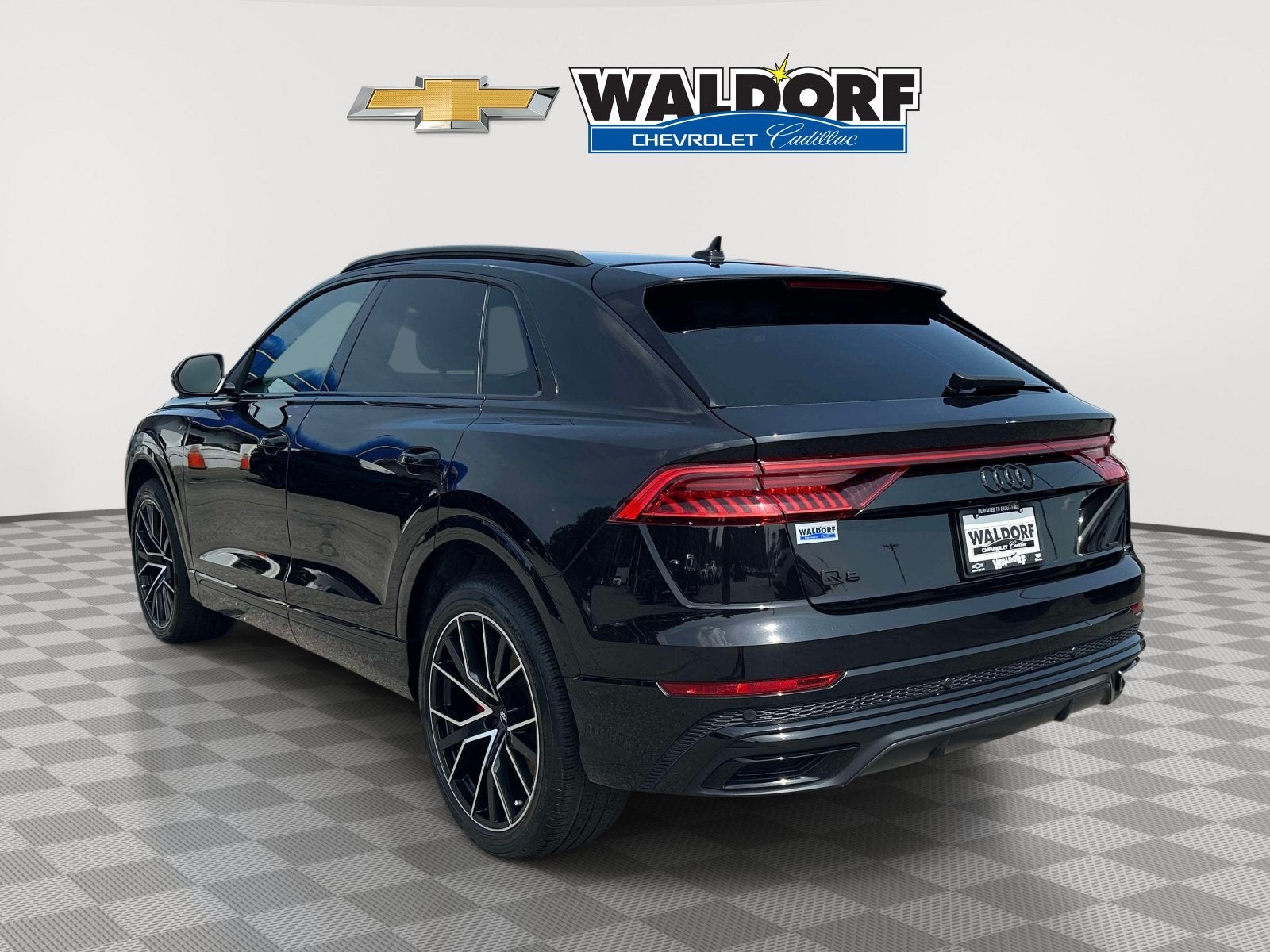 2020 Audi Q8 Premium Plus