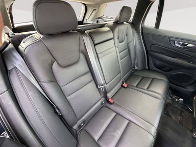 2021 Volvo V60 Cross Country Base